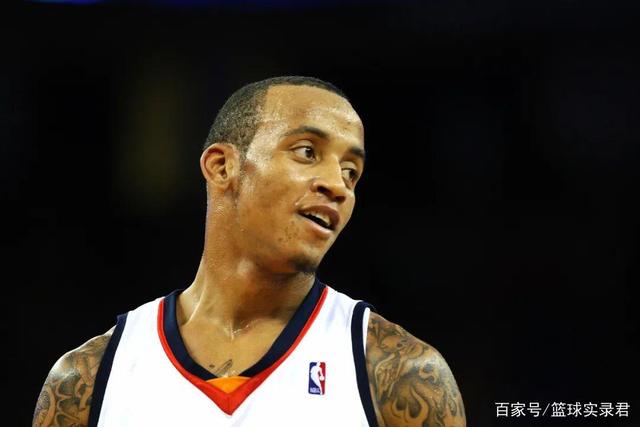 NBA中锋新排名：文班亚马领衔，恩比德意外滑落